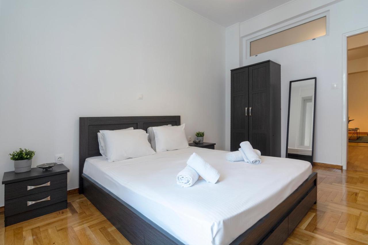Modern 2Bd Apt In Athens , 3-Min Metro المظهر الخارجي الصورة